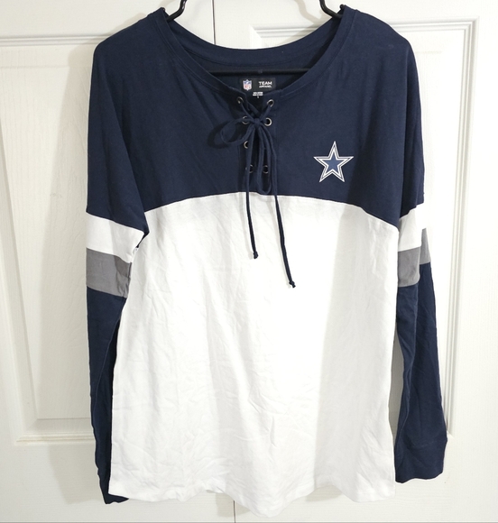 NFL Tops - Dallas Cowboys NWT Laced Long Sleeve‎ Colorblock Tshirt Sports Football Athletic